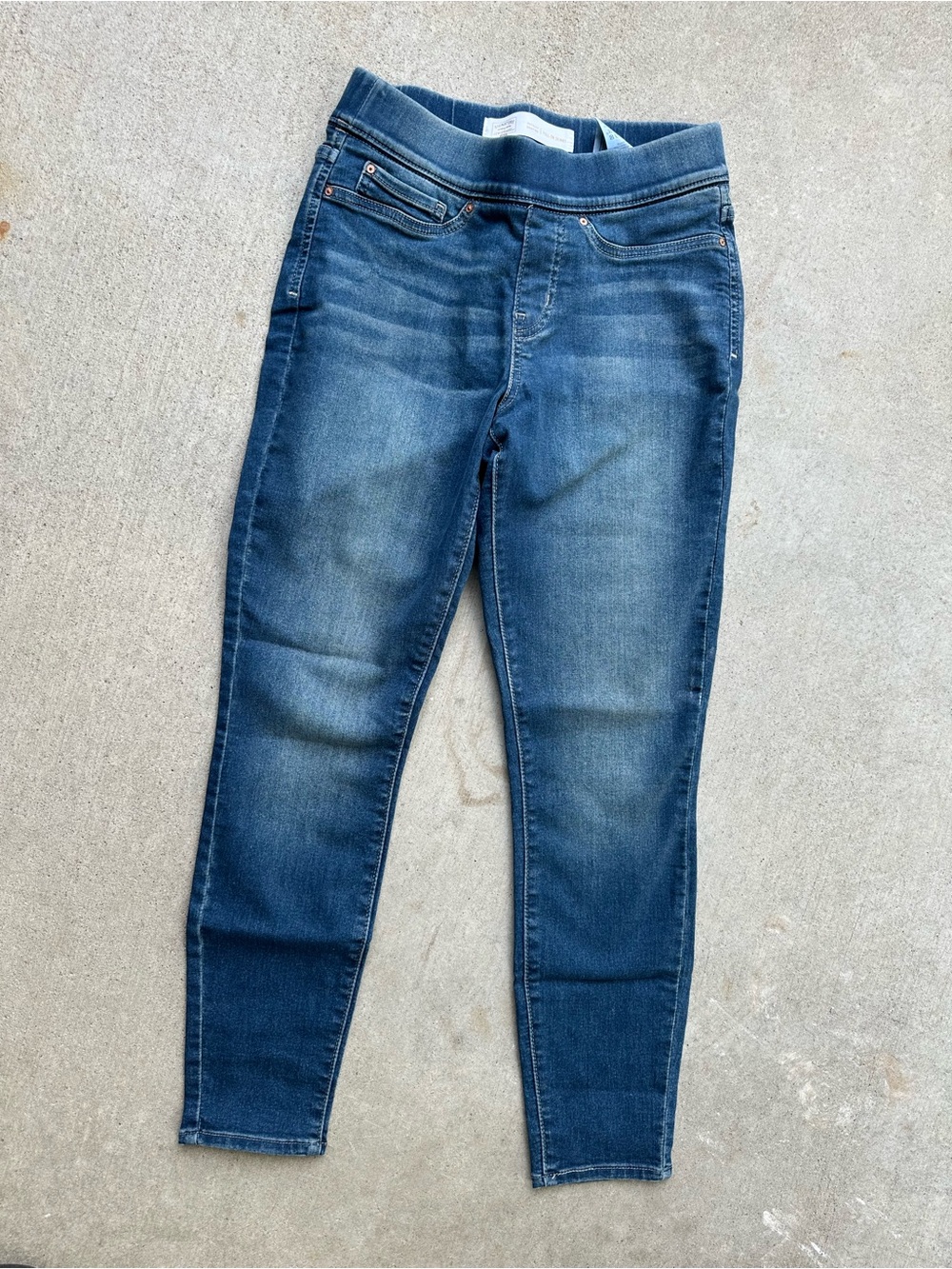 Levi's Signature Totally Sharon Pull-On Skinny Jeans
